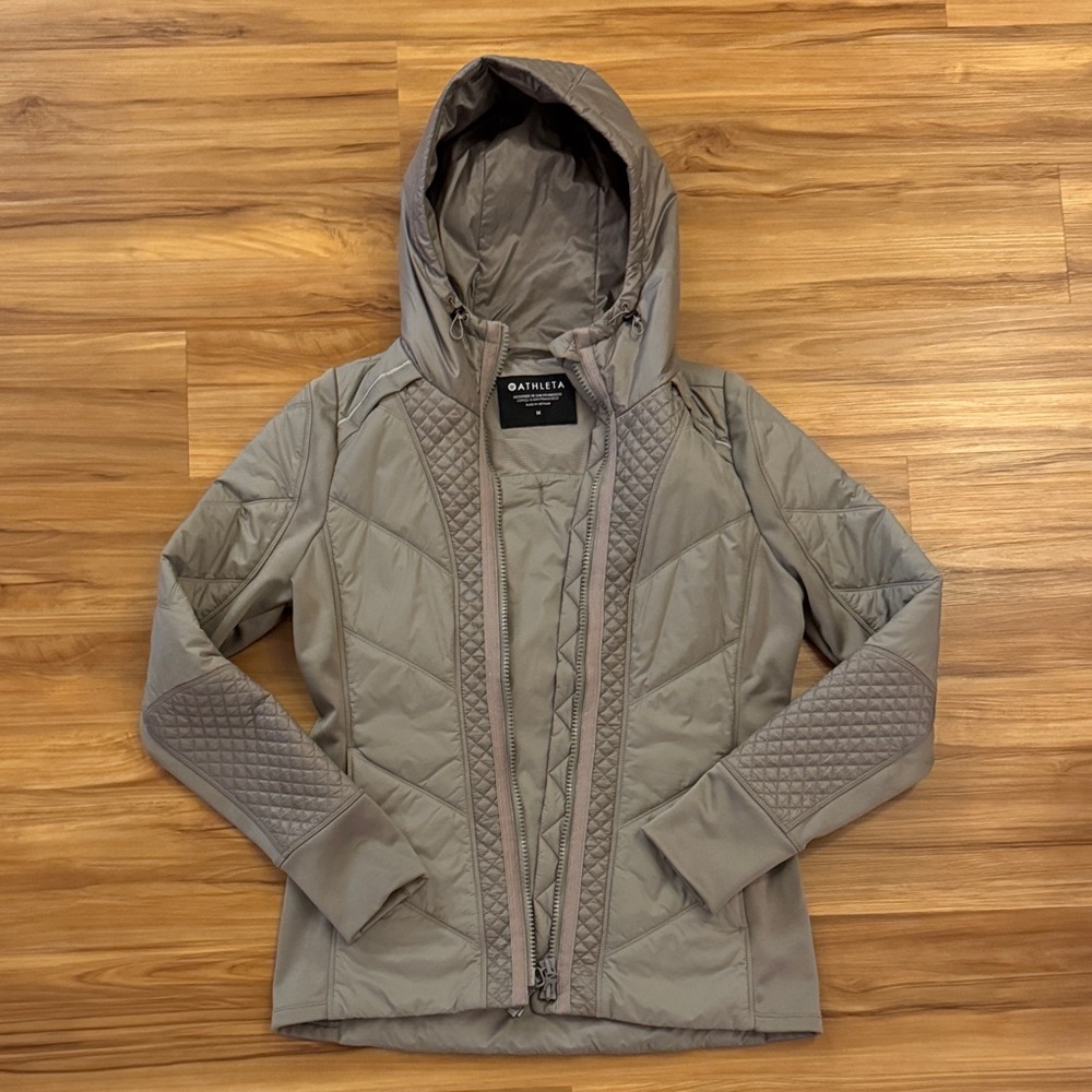 Athleta Women's Taupe Quilted Puffer Jacket